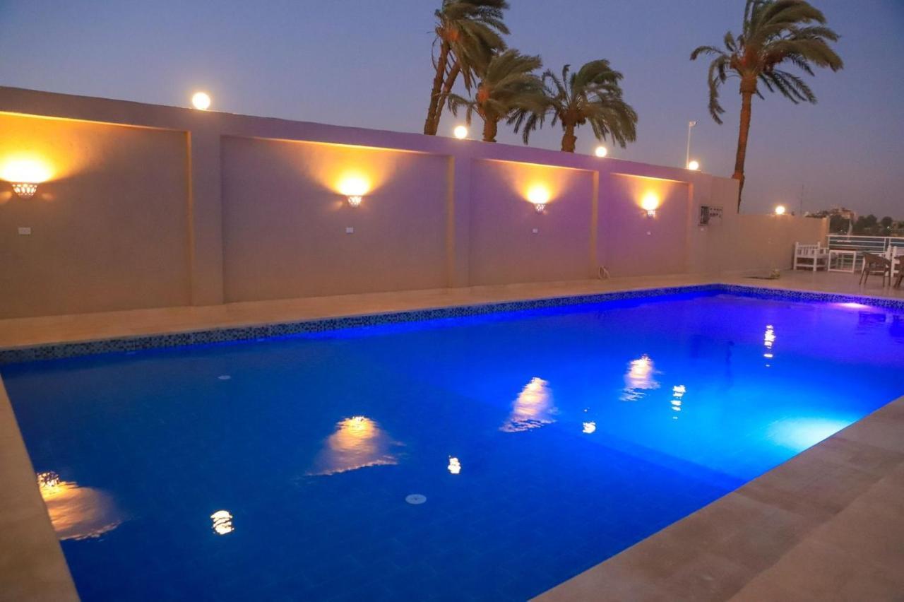 Royal Nile Villa - Pool View Apartment 1 Луксор Екстер'єр фото
