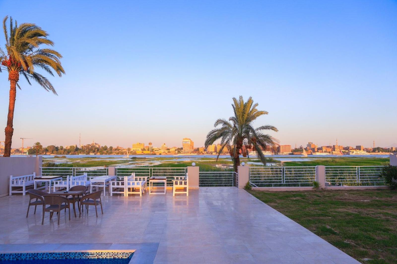 Royal Nile Villa - Pool View Apartment 1 Луксор Екстер'єр фото